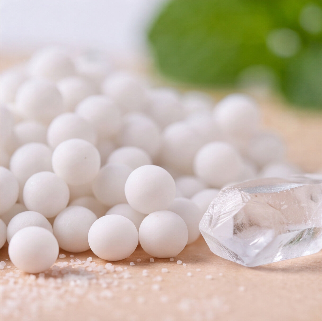 Menthol Dissolving Beads - White
