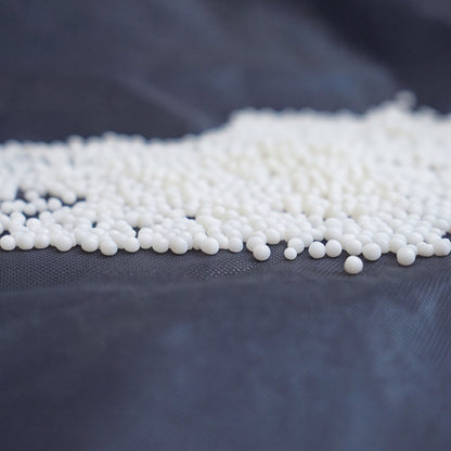 Vitamin E Dissolving Beads - White