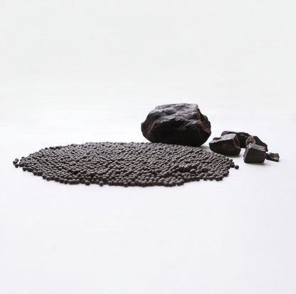 Charcoal & Vitamin E Dissolving Beads - Black
