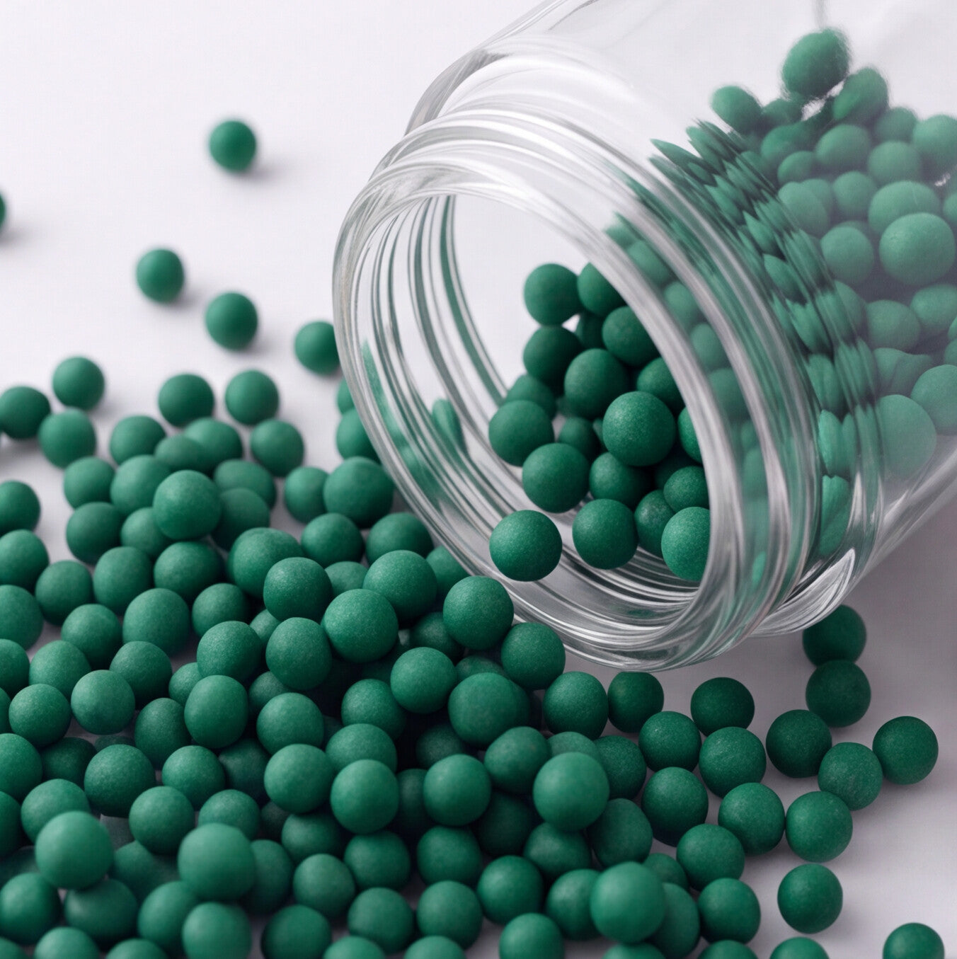 Vitamin E Dissolving Beads - Green